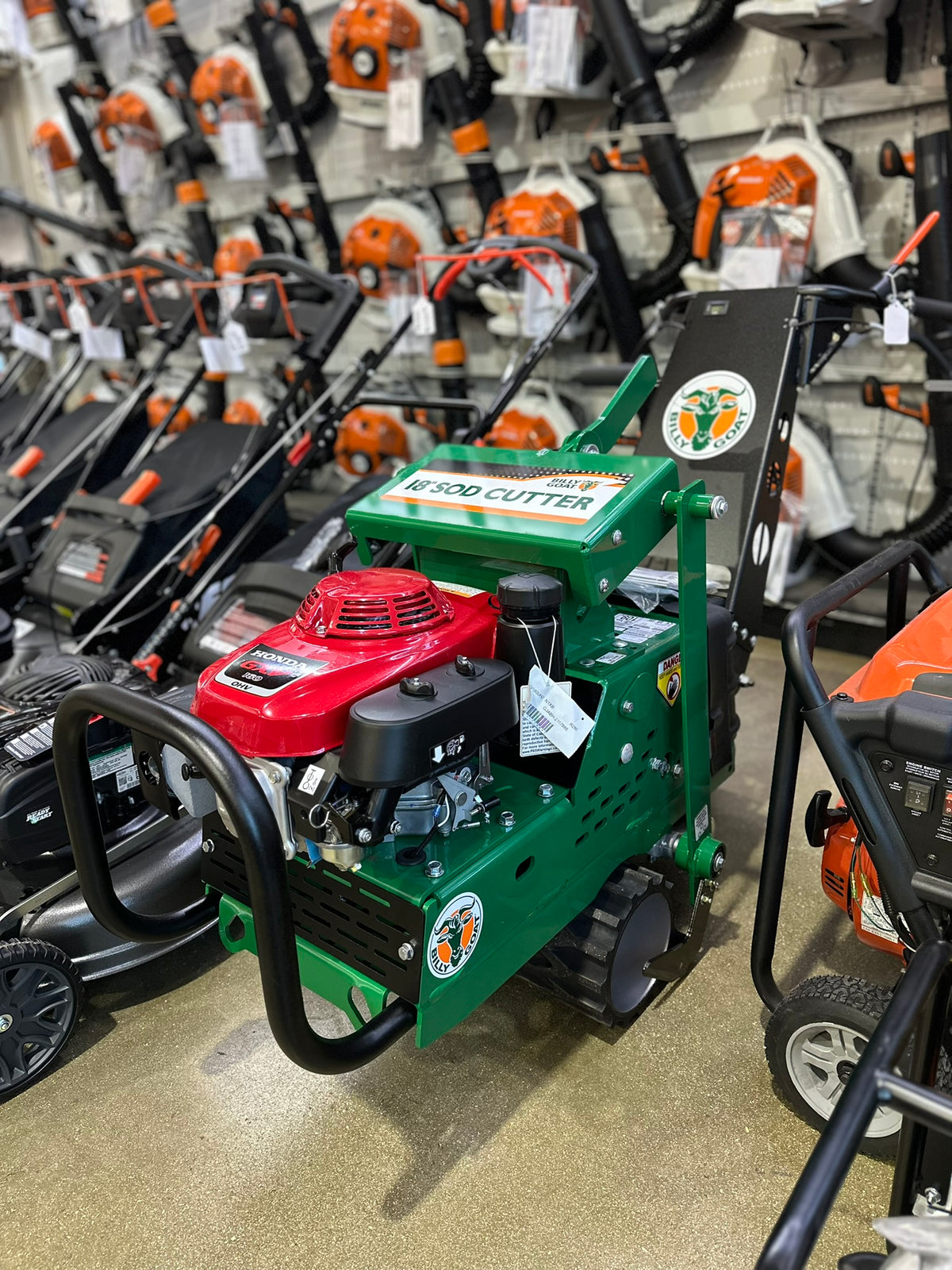 Billy Goat Hydro-Drive Sod Cutter SC181H | Honda GXV160