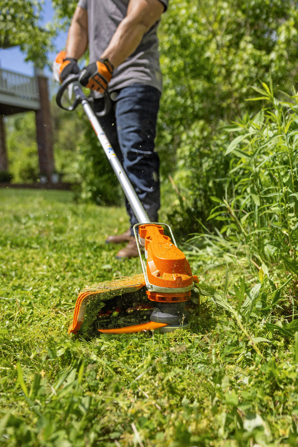 Stihl FSA 60 R Battery Powered Grass Trimmer | Includes AK 20 Battery & AL 101 Charger