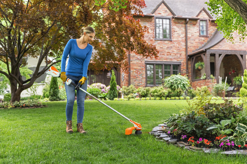 Stihl FSA 60 R Battery Powered Grass Trimmer | Includes AK 20 Battery & AL 101 Charger