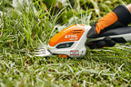 Stihl HSA 26 Battery Powered Hedge Shear | Set includes AS 2 Battery & AL 1 Charger
