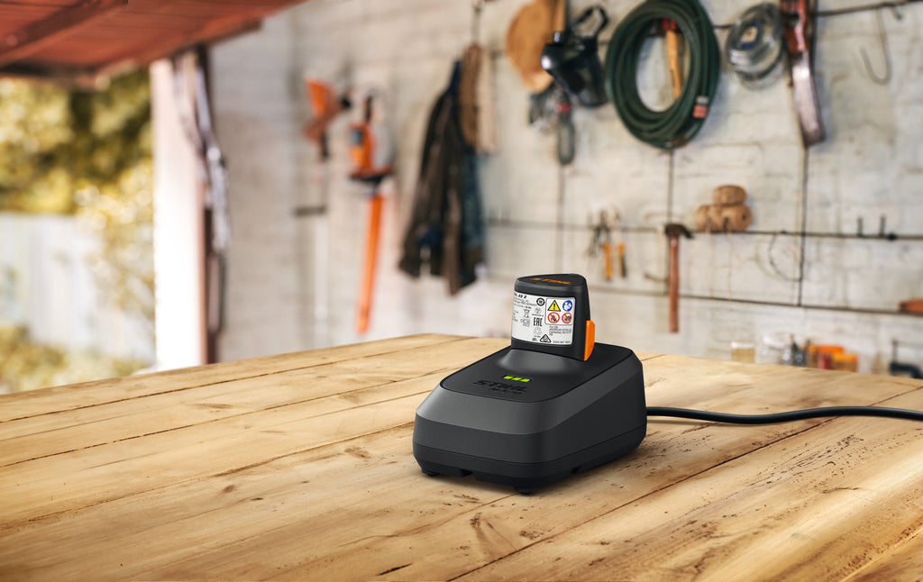 Stihl ALS 31 Charger | For use with AS 2 | Replaces AL 1
