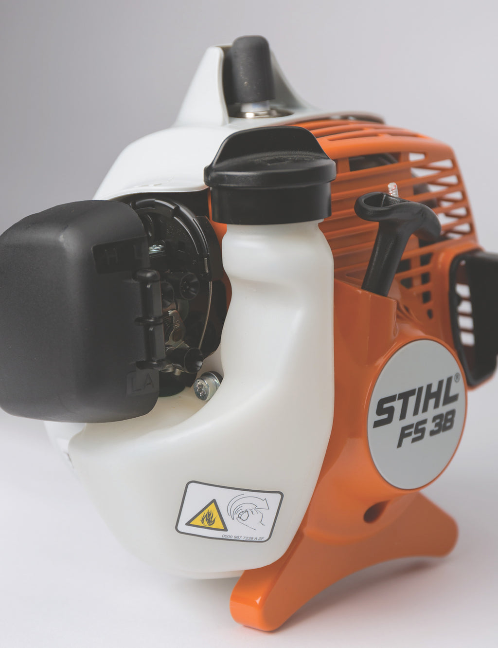 Stihl FS 38 Curved Shaft Trimmer | Loop Handle | 27.2cc