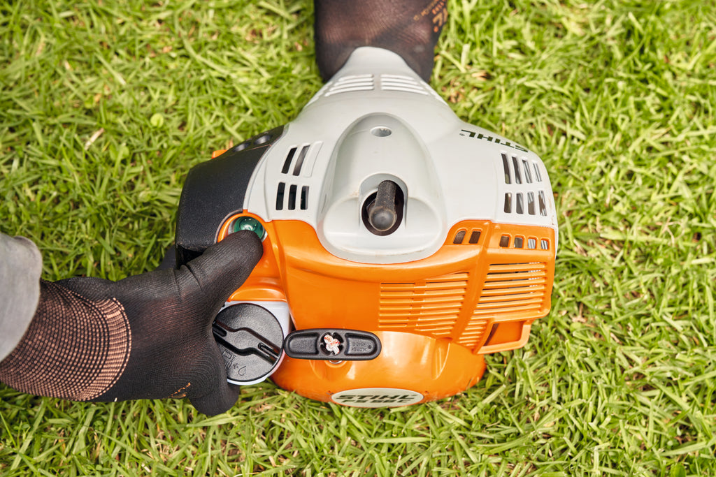 Stihl FS 56 C-E Straight Shaft Trimmer | Bike Handle | 27.2cc