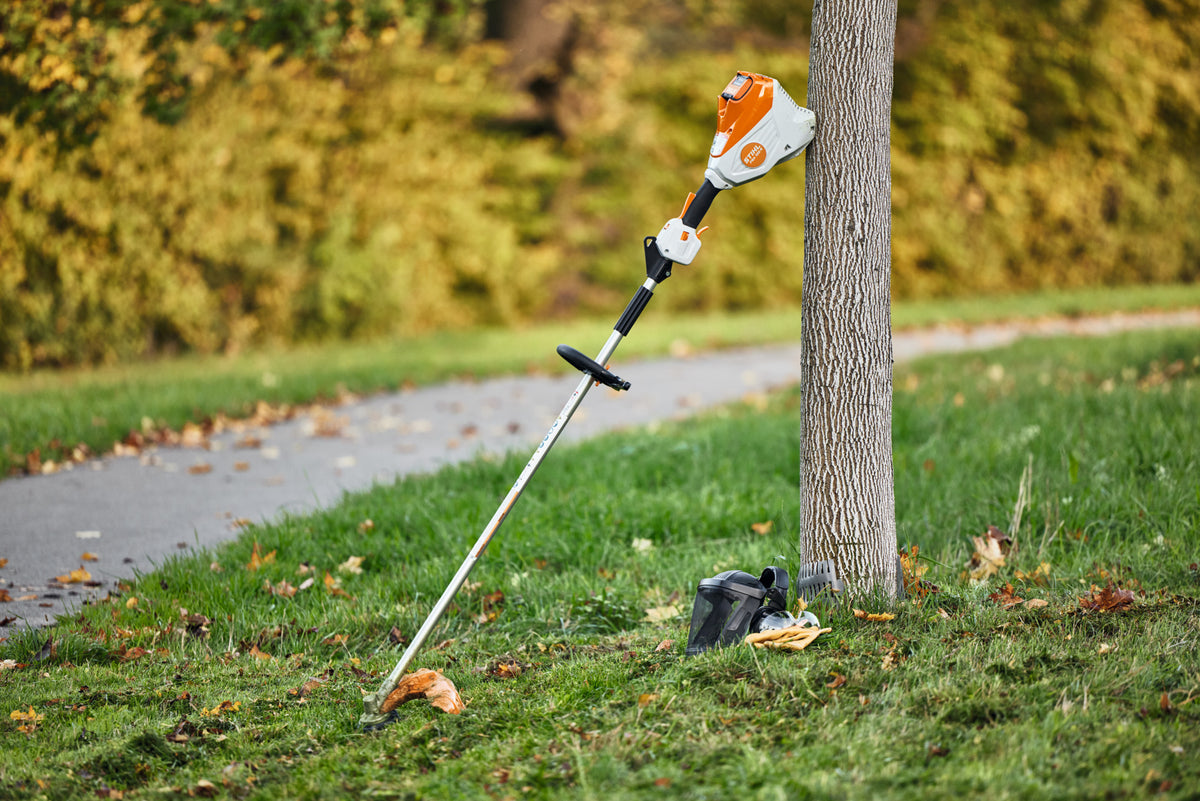 Stihl FSA 120 R Battery Powered Trimmer Set | Includes AP 200 S Battery & AL 301 Charger