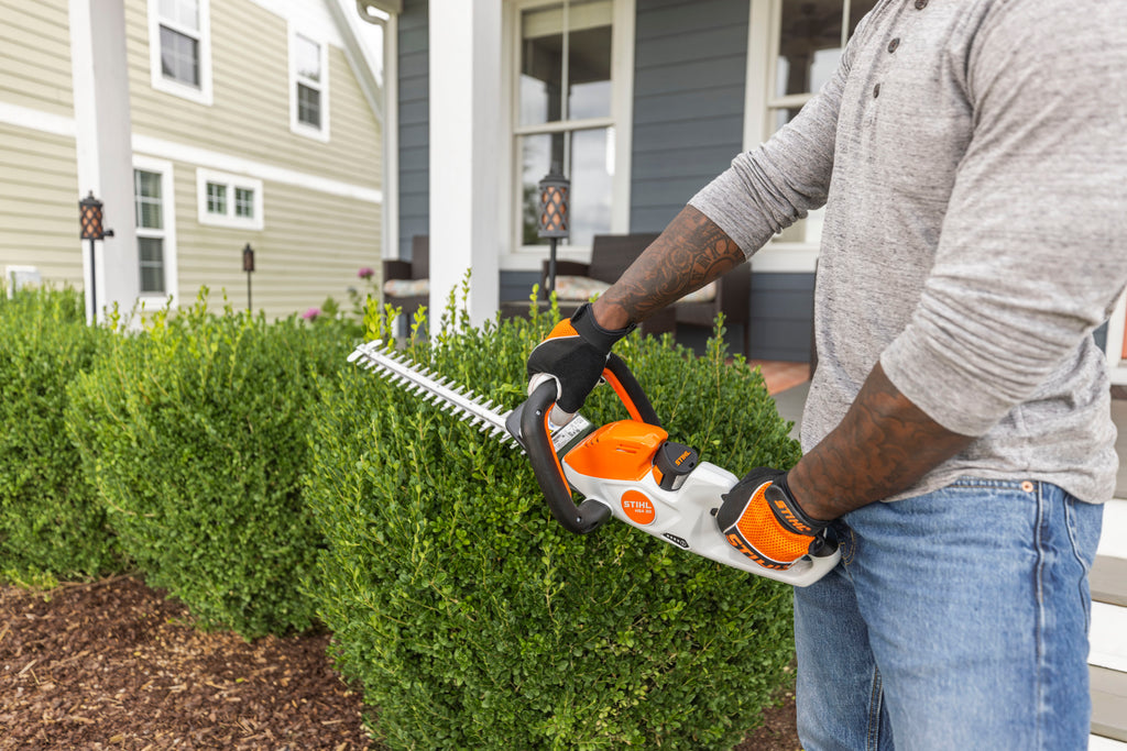 Stihl HSA 30 Battery Powered Hedge Trimmer | Set includes AS 2 Battery & AL 101 Charger