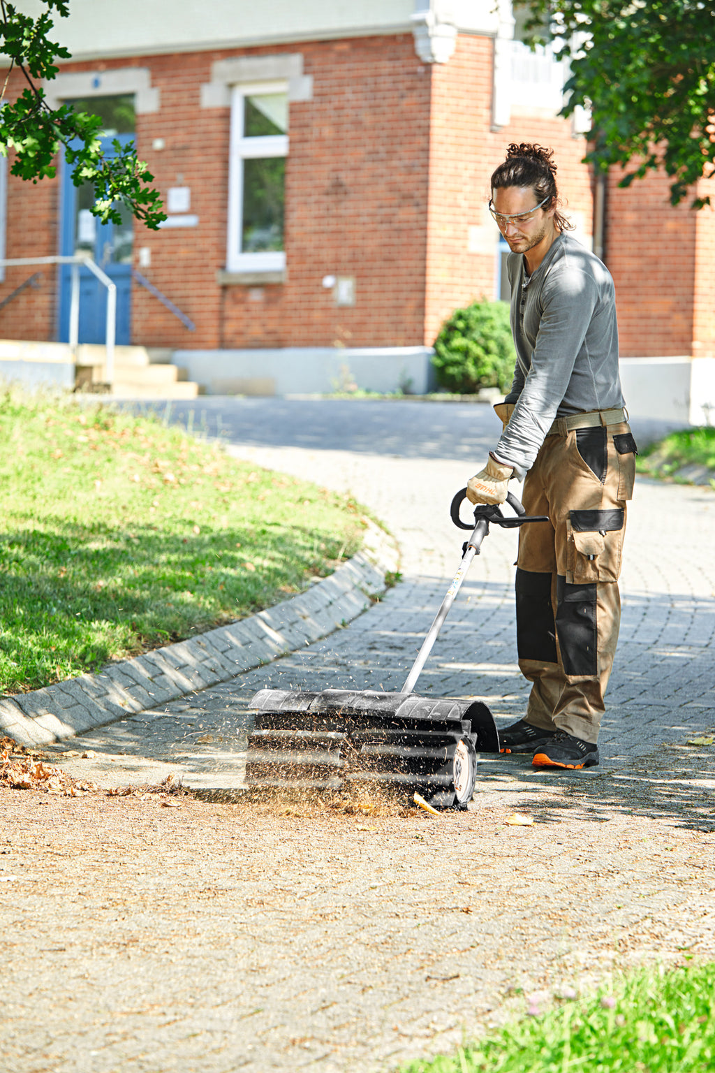 Stihl KW-KM PowerSweep Attachment | 4601 740 4900