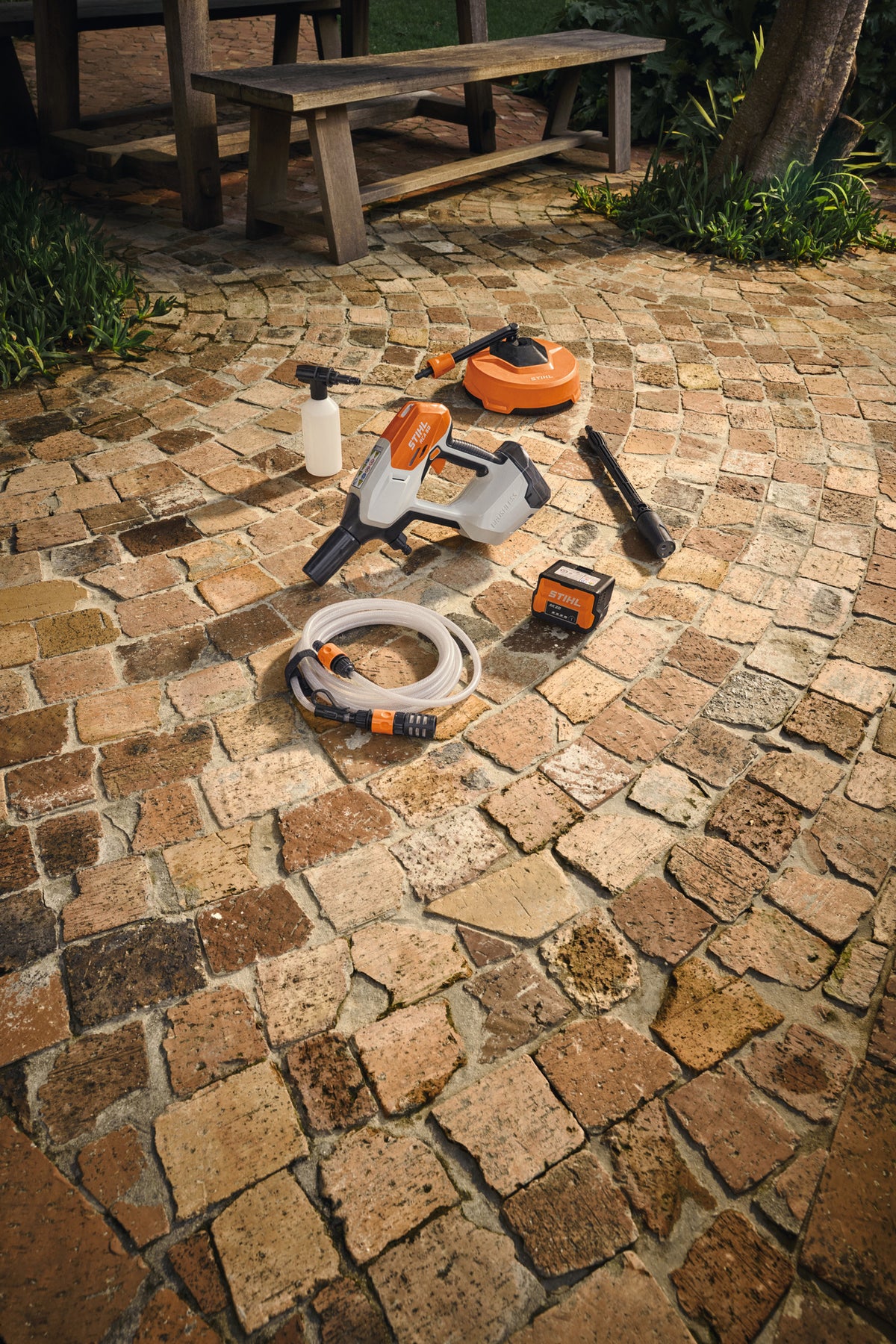 Stihl RCA 50 Battery Powered Pressure Washer