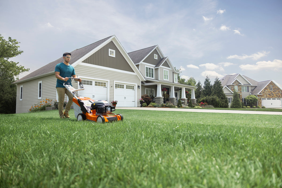 Stihl RM 655 V Gas Lawn Mower