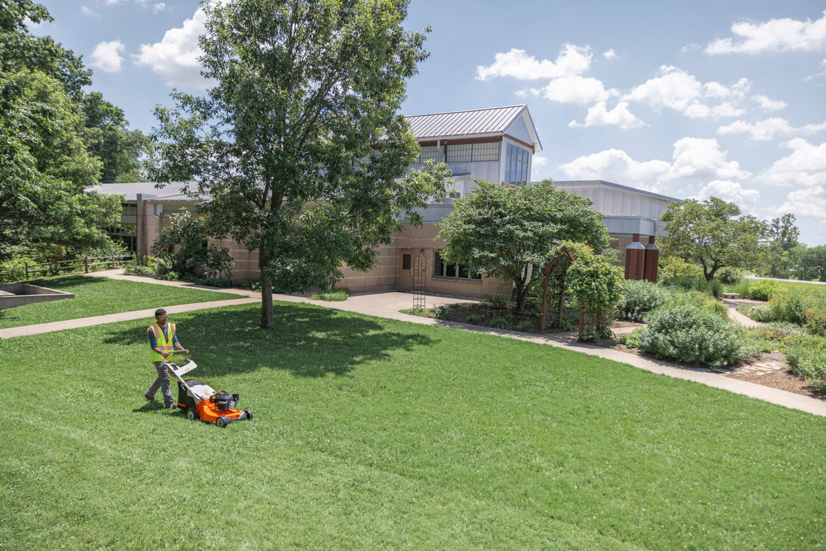 Stihl RM 756 YC Gas Lawn Mower
