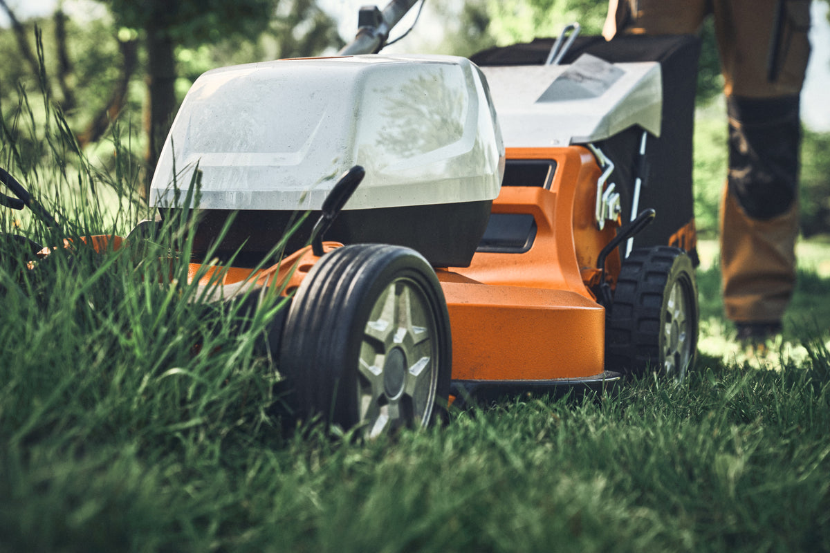 Stihl RMA 756 V Battery Powered Mower | Set Includes (2) AP 500 S Batteries & AL 301 Charger
