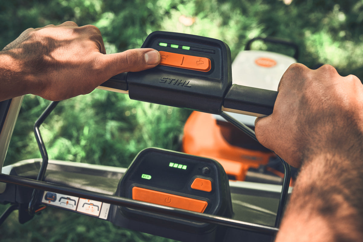 Stihl RMA 7 RV Battery Powered Mower | Set includes (2) AP 500 S Batteries & AL 301 Charger